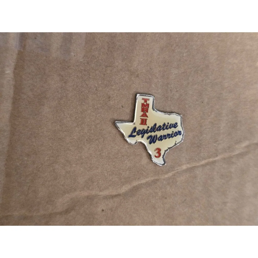 Texas Legislative Warrior Advocacy Organization Backpack Lapel Vest Hat Pin H21